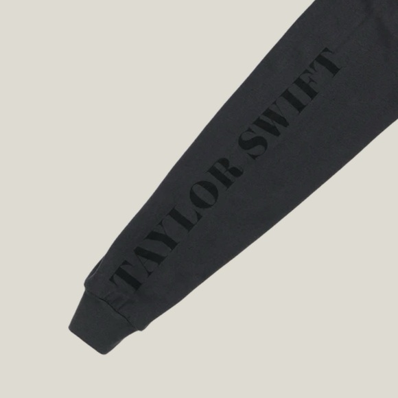NWT TAYLOR SWIFT | THE ERAS TOUR BLACK LONG SLEEVE T-SHIRT VARIOUS SIZES - Picture 3 of 4